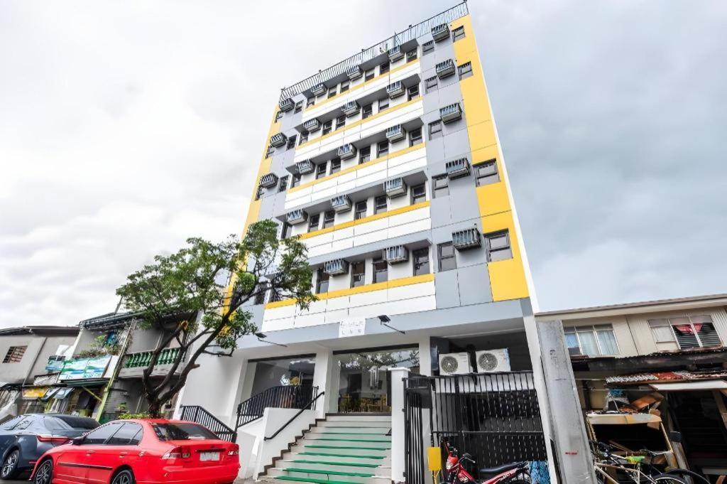 Super Oyo Capital O 232 Nest Nano Suites Fort Makati City Exterior foto