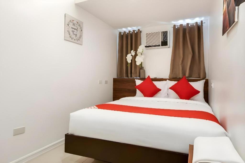 Super Oyo Capital O 232 Nest Nano Suites Fort Makati City Exterior foto