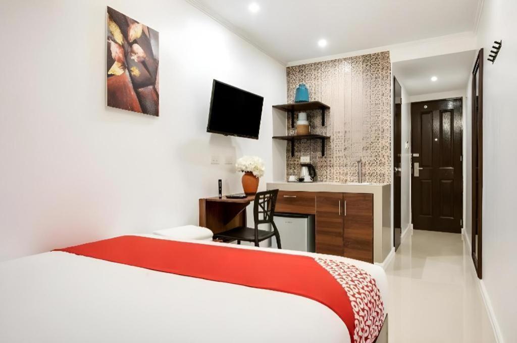 Super Oyo Capital O 232 Nest Nano Suites Fort Makati City Exterior foto